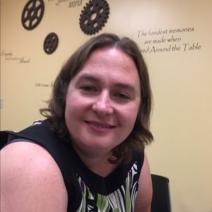 Meet your Posher, Christina